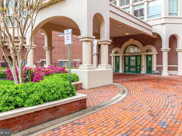 2151 Jamieson Avenue # 1604