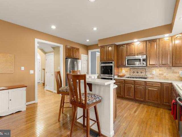 21523 Fox Field Circle