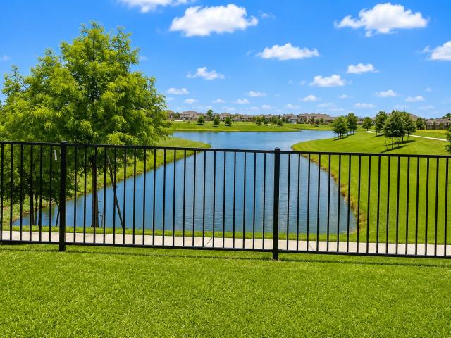 2152 Emerald Lake Trail
