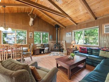 21532 Crystal Falls Dr