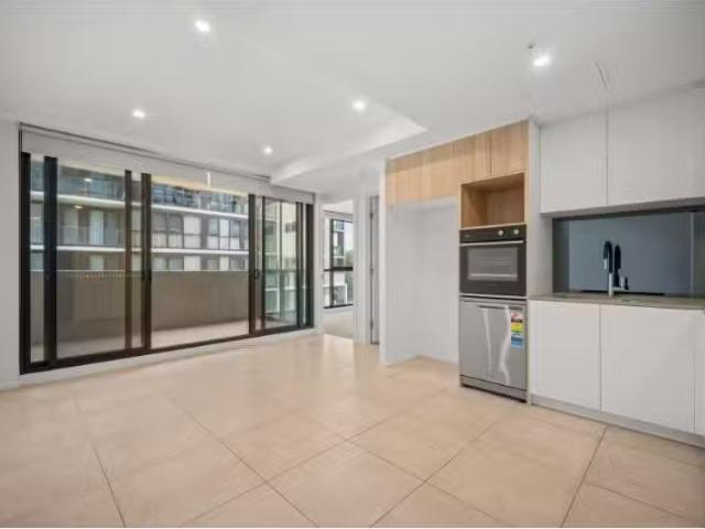 215/349 Northbourne Avenue, Lyneham Apartment for rent Listed.