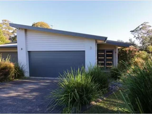 2/153 Shephards lane, COFFS HARBOUR House for rent Listed by.