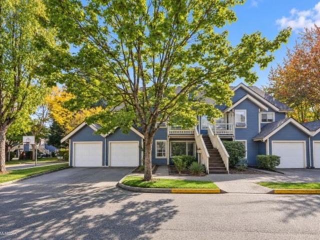 215 7838 A Street, Surrey, BC, V3W 5B6 townhouse for sale | Listing ID R3169 | Royal LePage