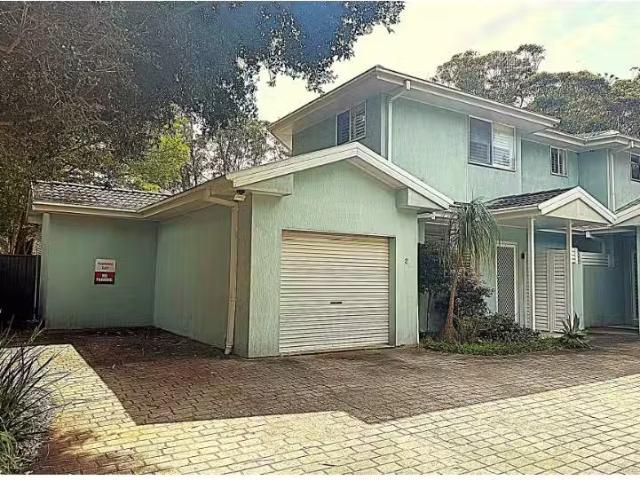 2/15 Coorilla Street, Hawks Nest Townhouse for rent Listed by.