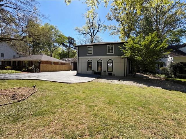 215 Camden Road NE