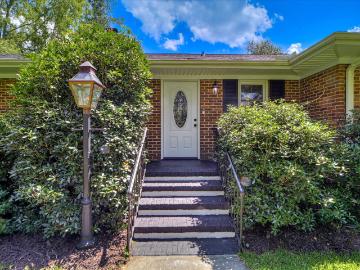 215 Barnard Ave SE, Aiken, SC 29801 | MLS #218011