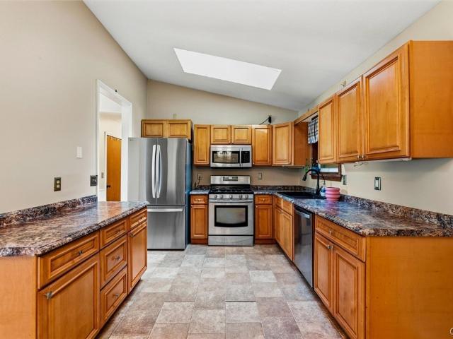 215 Birchwood Boulevard