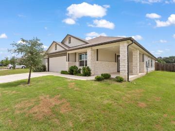215 Bunting Ln