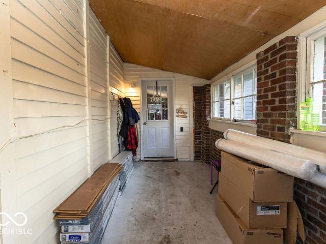 215 E Maple Street