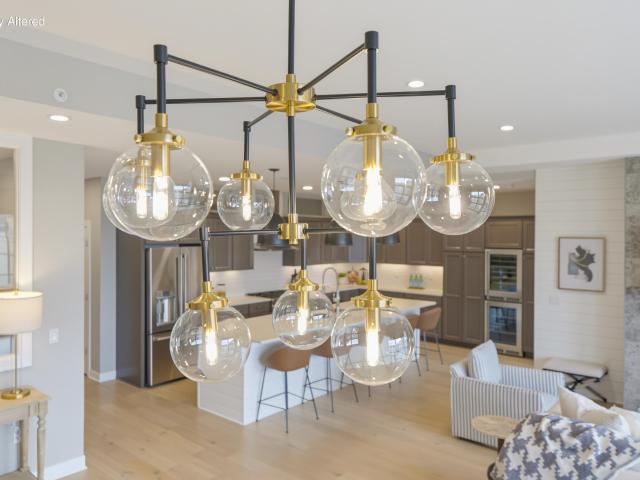 215 E Pleasant St, Unit 302
