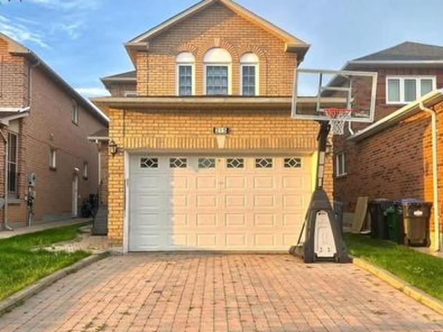 215 Kingknoll Drive, Brampton, ON, L6Y 4X4 house for sale | Listing ID W13788 | Royal LePage