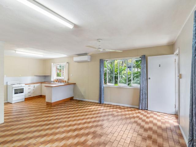 2/15 Hall StreetEdge Hill QLD 4870, Australia