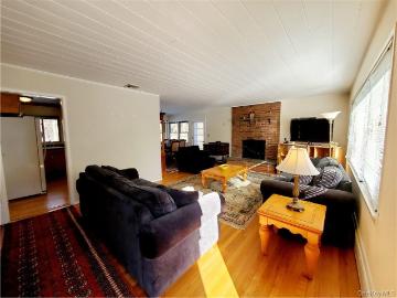 215 Harriman Rd, Irvington, NY 10533 | MLS #973968
