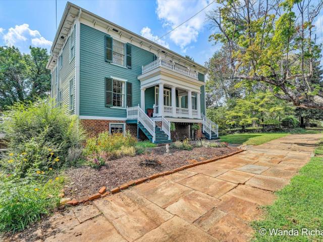 215 Harrison Street