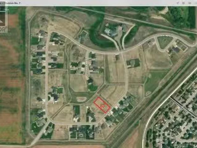215 Iron Bridge Drive, Moose Jaw, SK, S6J 0B5 vacant land fo.