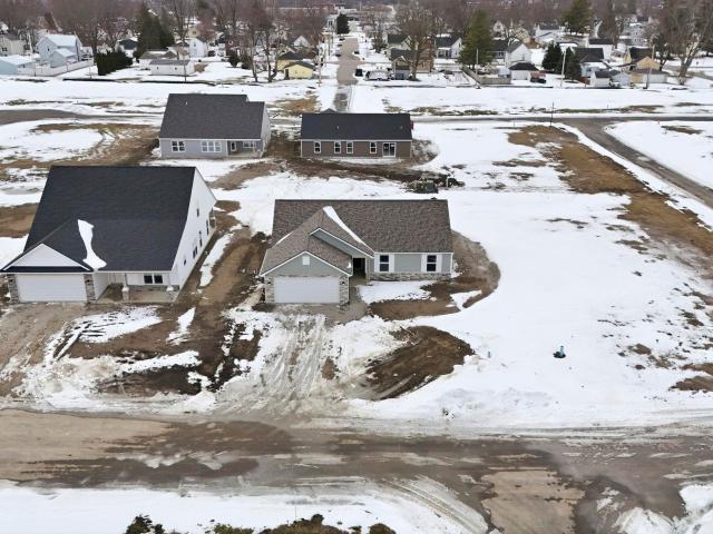 215 Latigo Lane