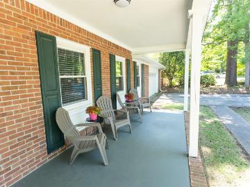 215 Lingstrom Lane