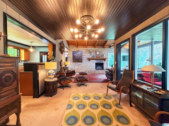 215 Mary Lane