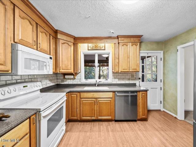 215 Merion Circle