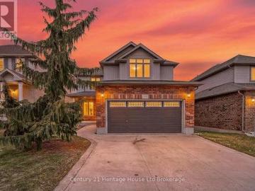 Oxford, Ontario - Garden, Deck