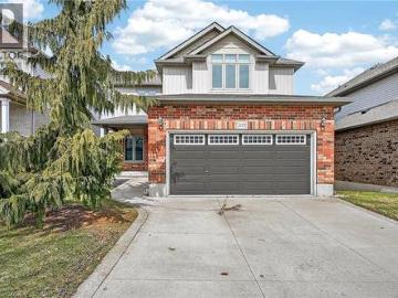 Oxford, Ontario - Garden, Deck