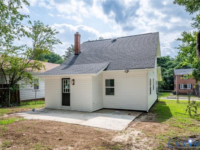 215 N 14th Ave