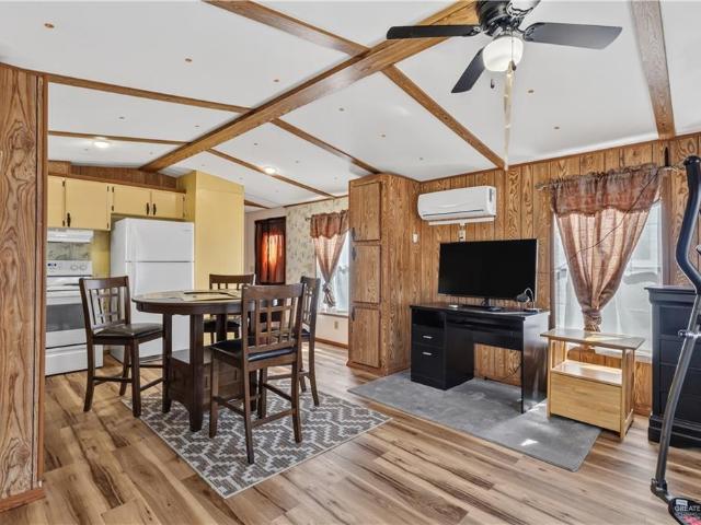 215 S Valley View Drive
