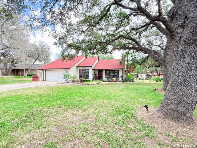 215 Sollock Dr