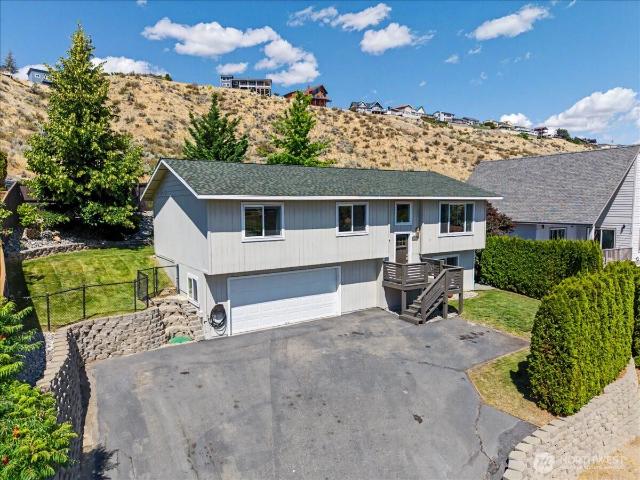 215 San Remo Lane