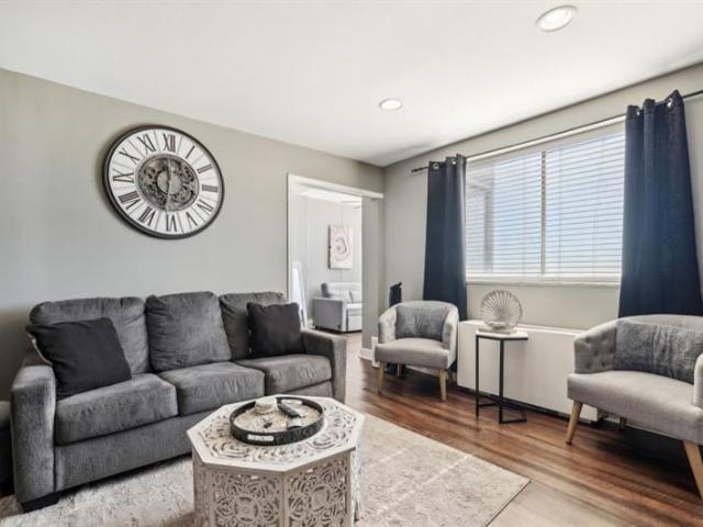 215 Piedmont Avenue NE 1804