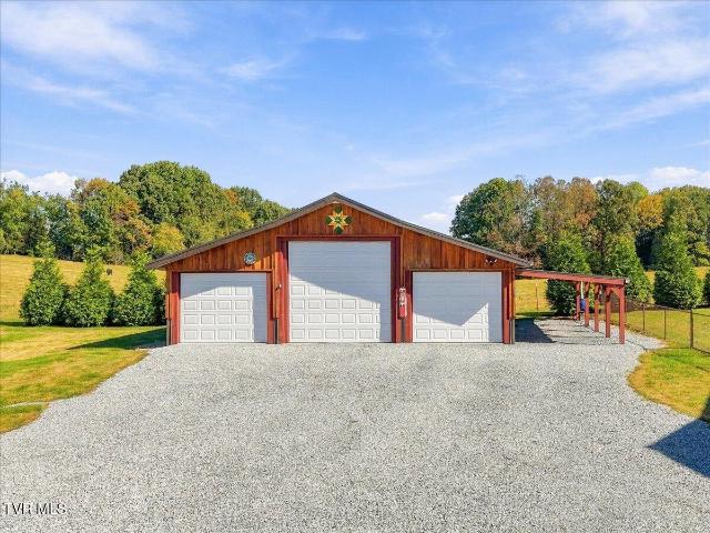 215 Pine Ridge Drive