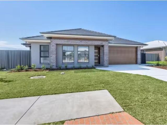 215 Robert Road, Lochinvar House for rent Listed by Karen Mcm.