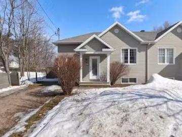 House for sale in Portneuf