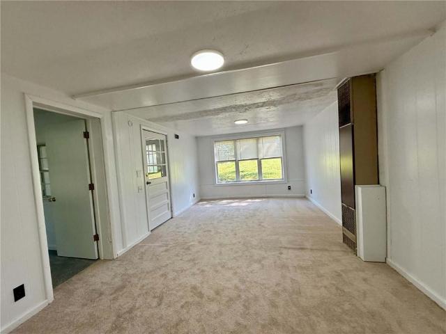 215 W 3rd Street