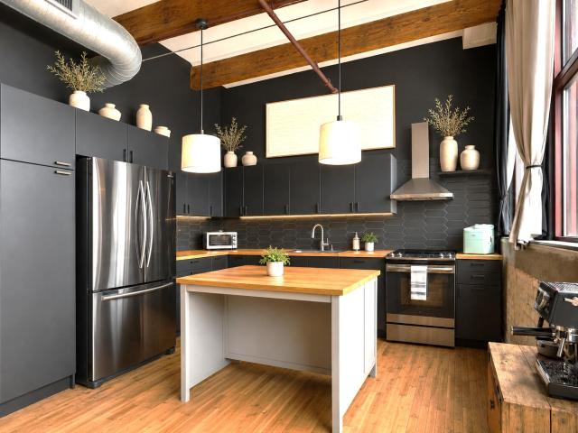 215 W Maple St, Unit 307