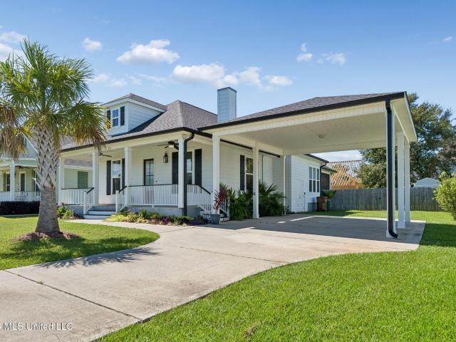 215 White Harbor Road