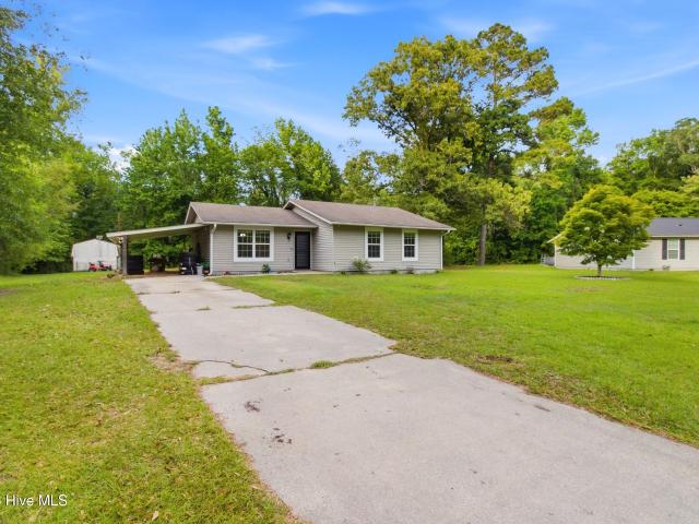 215 Winter Place
