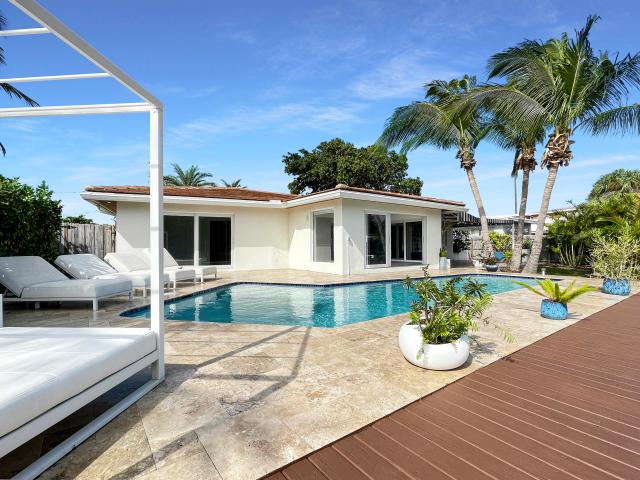 2164 NE 25th St, Wilton Manors, FL 33305 | MLS #B26007