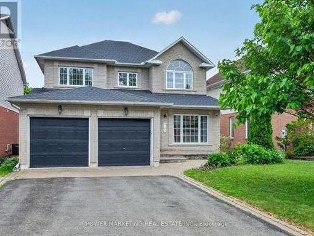 2165 Blue Willow Crescent, Ottawa, ON, K1W 1K7 house for sale | Listing ID X13828 | Royal LePage