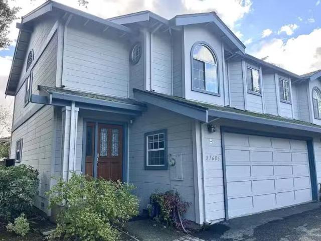 21686 OLIVE AVE, CUPERTINO, CA 95014