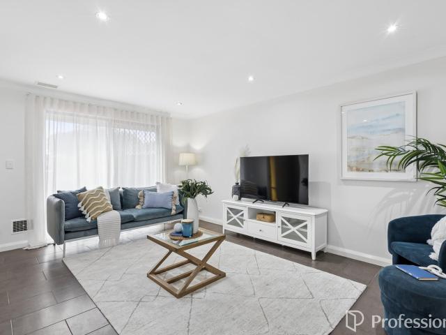 2/168 Swan StreetYokine WA 6060, Australia