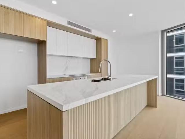 21605/11 23 Cronin Avenue, Main Beach, QLD 4217 Apartment fo.