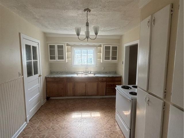 21609 Pannill St, Petersburg, VA 23803 | MLS #2605