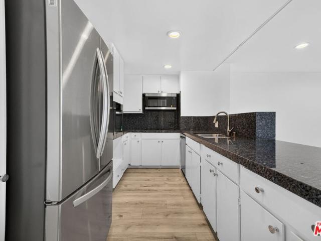 2160 Century Park East 1010