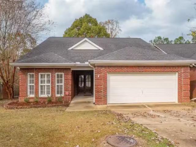 2161 FOX RIDGE RD, TUSCALOOSA, AL 35406