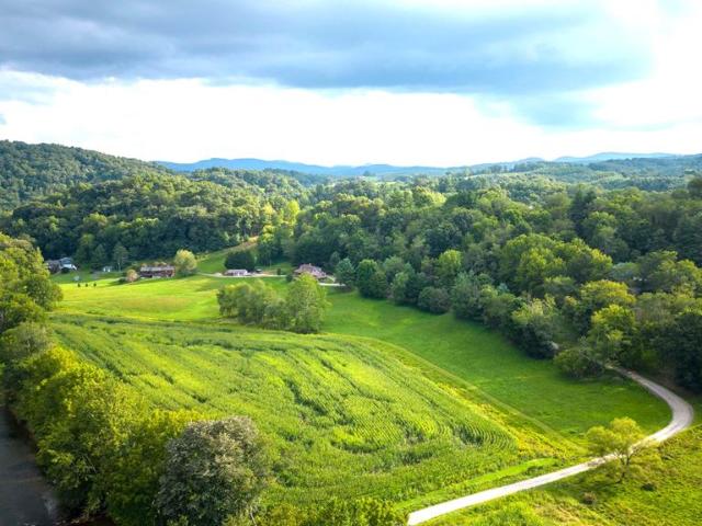 2161 River Bend Rd