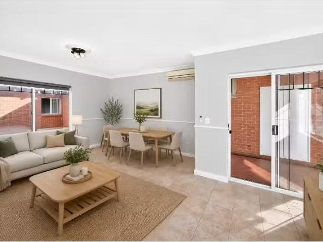 21/62 Bronte Street, East Perth House for rent Listed by Roby.