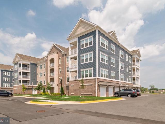 21630 Hawksbill High Circle # 406