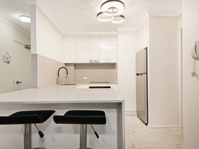 216/35 Palm Avenue, Surfers Paradise, QLD, 4217