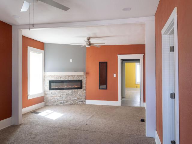2163 N 38th St, Unit 2165